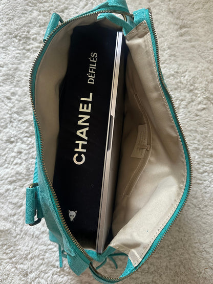Pre-order 08/28: Limited Edition: Glossy City Bag L - Turquoise