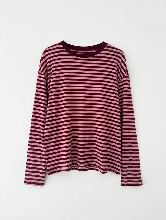 Lola Bordeaux/pink T-shirt