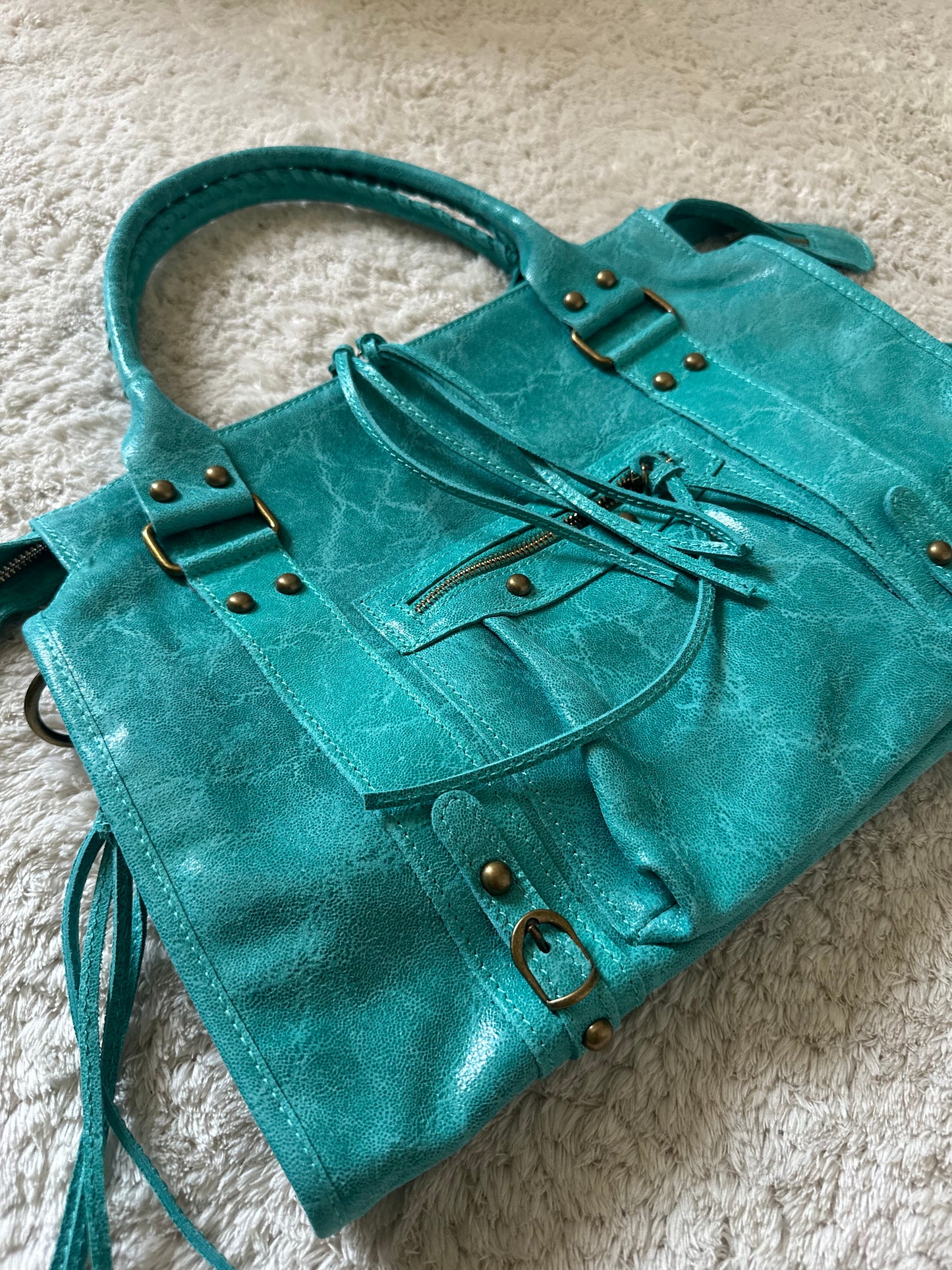 Pre-order 08/28: Limited Edition: Glossy City Bag L - Turquoise