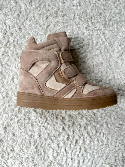 Stardom Wedge Sneakers