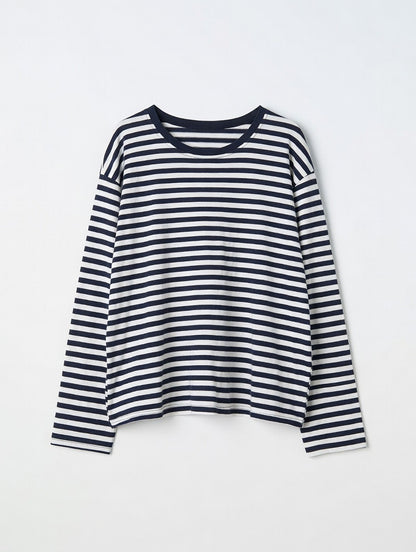Lola navy blue/white t-shirt