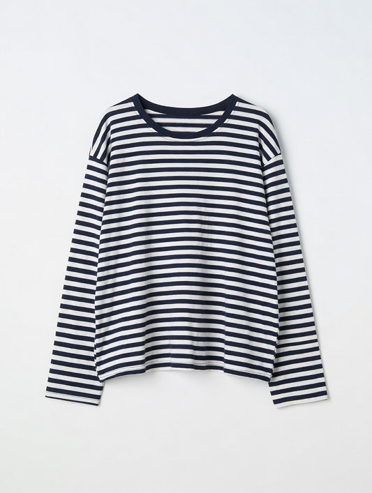 Lola navy blue/white t-shirt