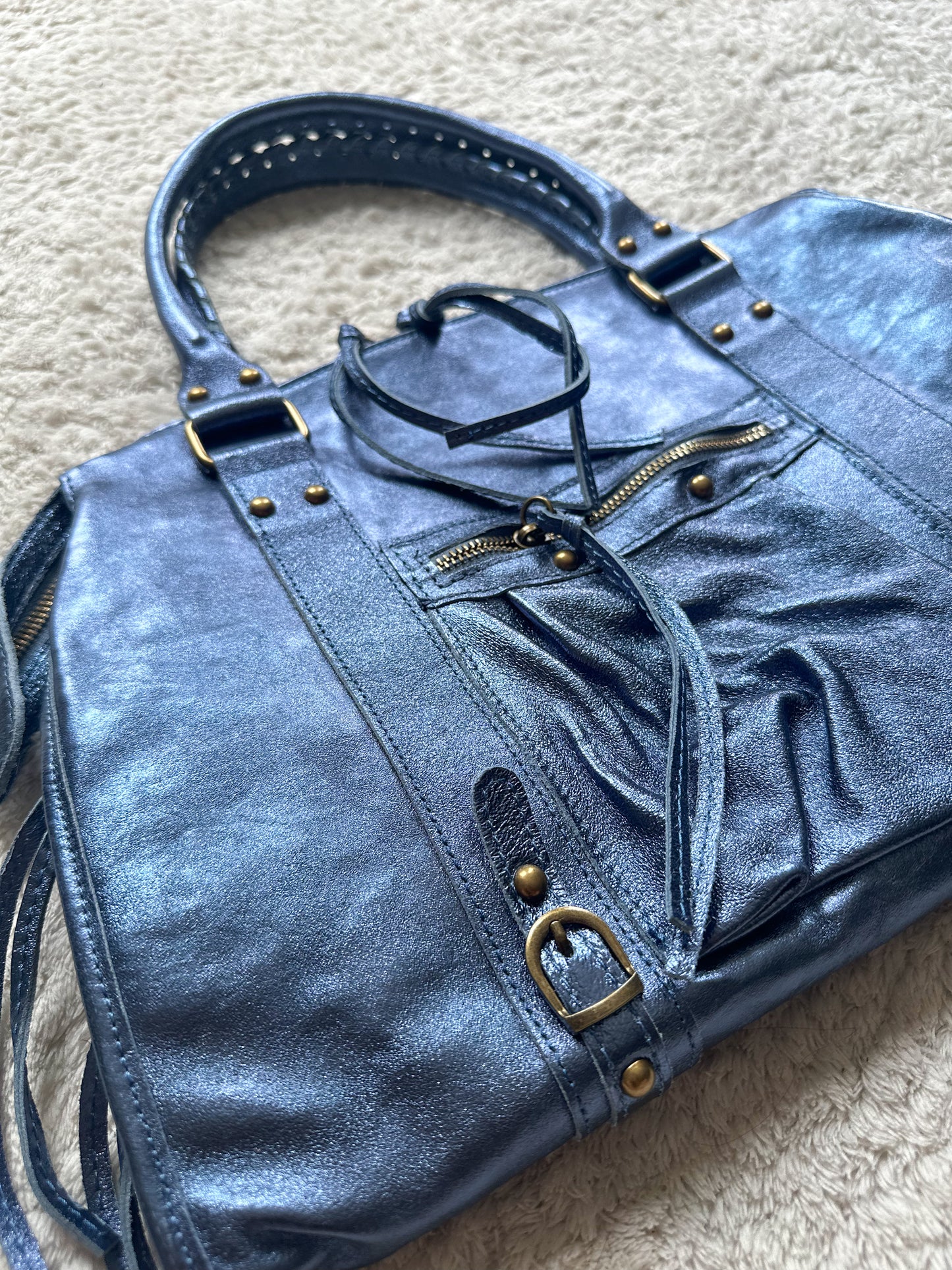 Tas City L - iriserend marineblauw