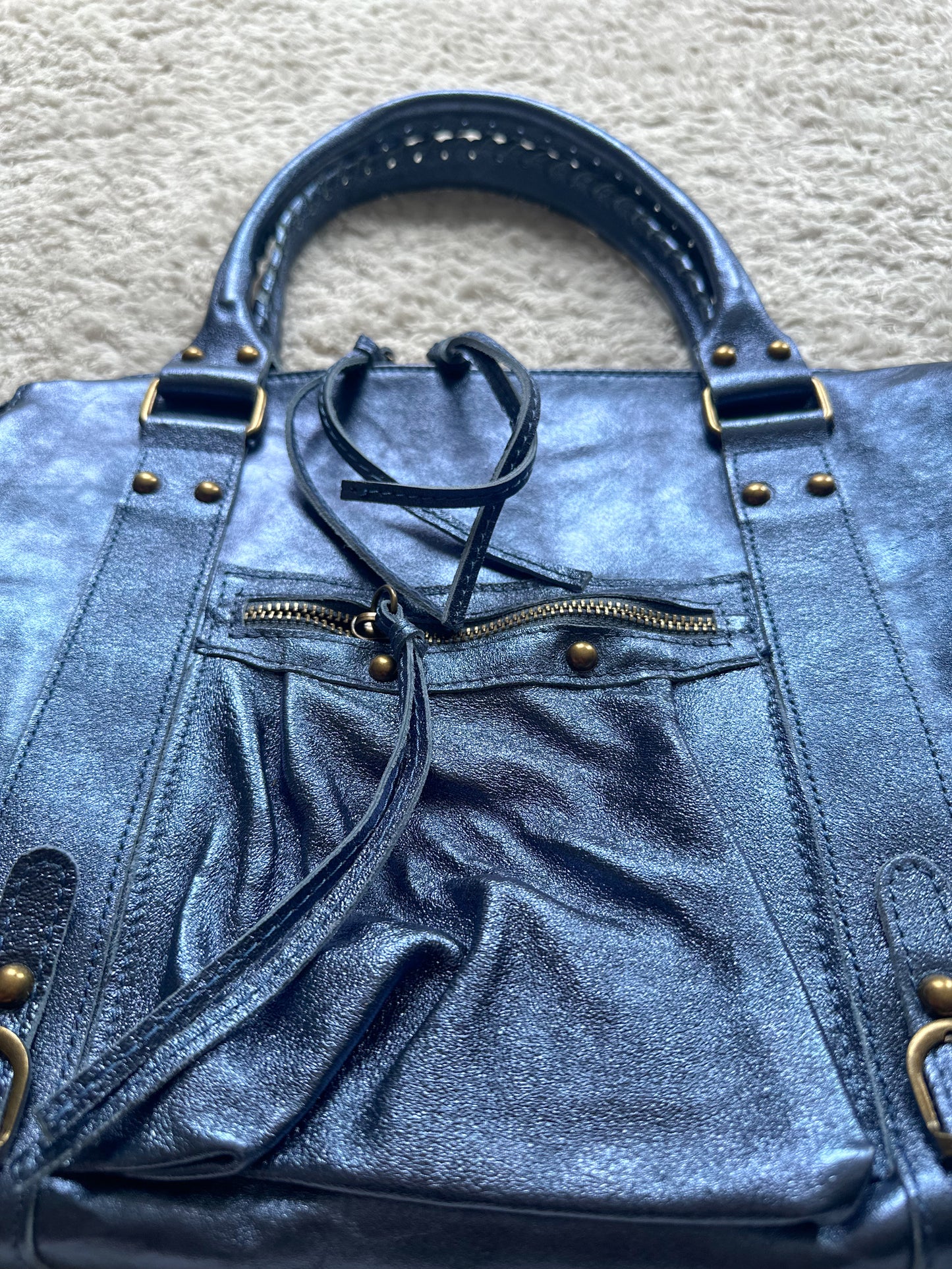 Tas City L - iriserend marineblauw